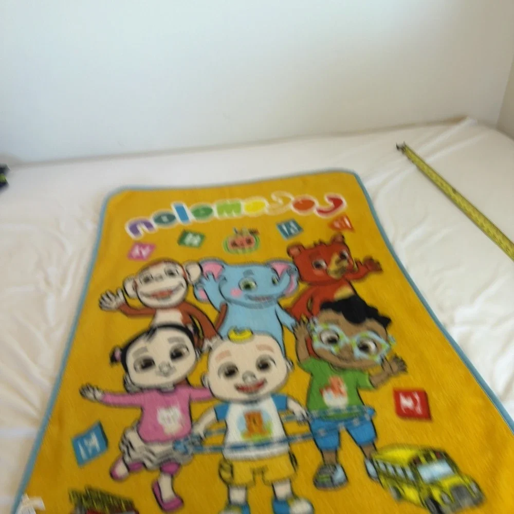 Cocomelon Kids Fleece Blanket 40x30